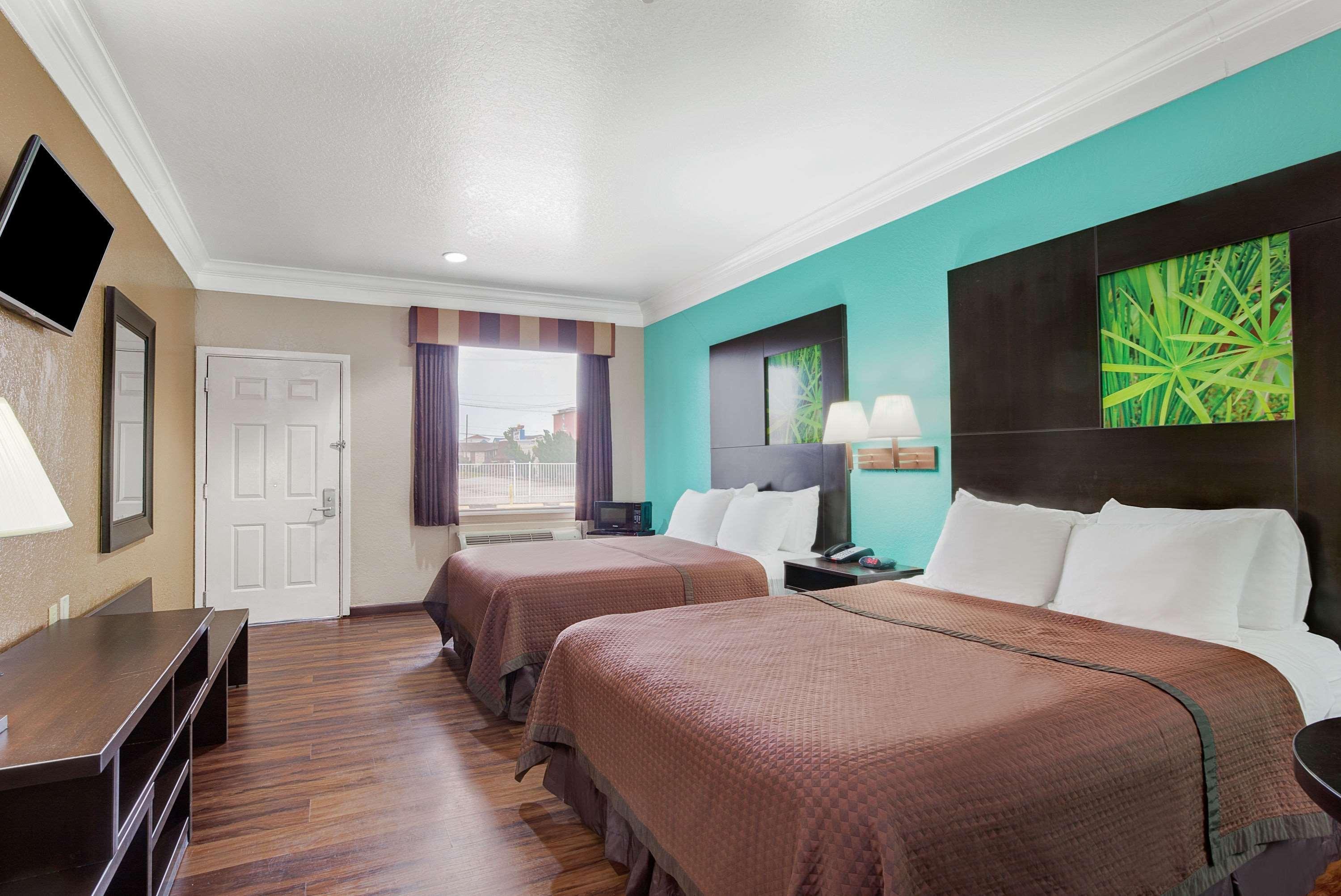 Super 8 By Wyndham 2* Galveston