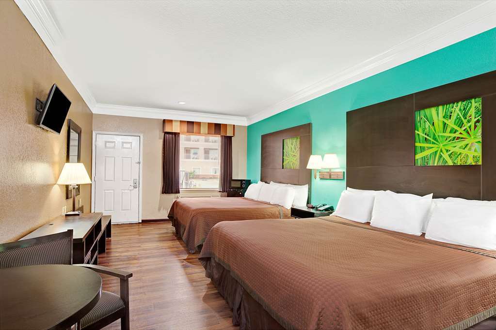 Super 8 By Wyndham 2* Galveston